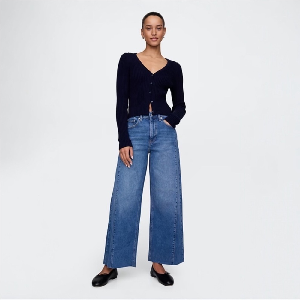 GAP High Rise Stride Wide Leg Ankle Jeans Raw Hem NWT 25/0P